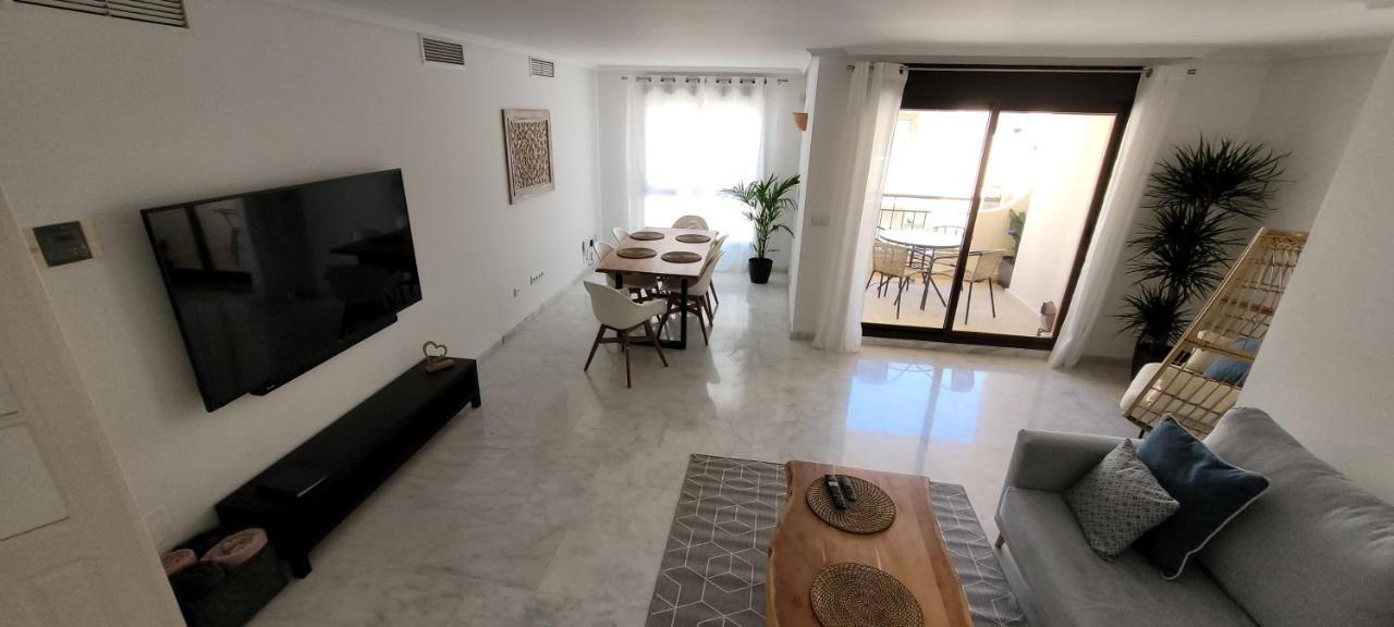 Luxury Apartment In The Heart Of Moraira & 200Mtrs From The Sea Exteriör bild